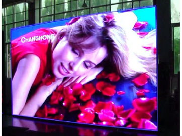 ความละเอียดสูง P1.875 สนามพิกเซลขนาดเล็กจอแสดงผล LED ความหนาของตู้ 80 มม