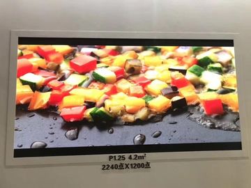 จอแสดงผล LED ความละเอียดสูงเล็กพิกเซลแสดงระยะห่างเล็ก ๆ P1.25 สำหรับการโฆษณา