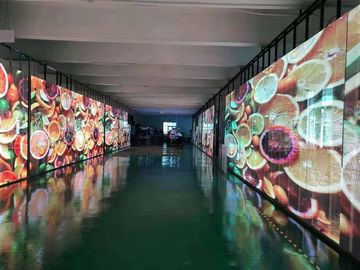 P15.6 จอแสดงผล LED แบบโปร่งใสความละเอียดสูงความละเอียด 14 บิตเคลื่อนย้ายได้สะดวก